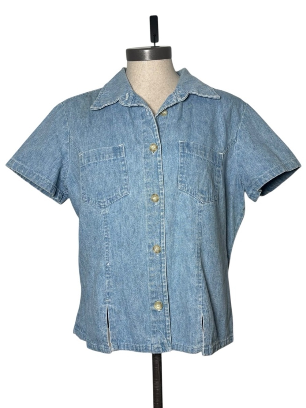 Vintage Y2K Light Wash Denim Button Up Shirt Double Pocket Top Western